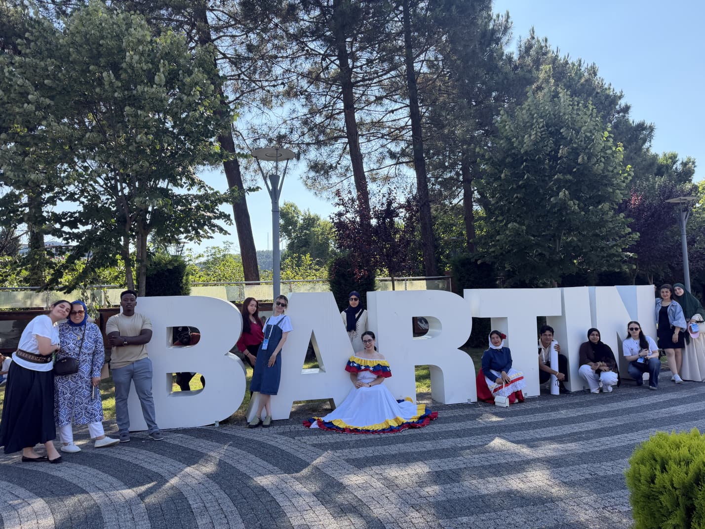 BARÜ’nün Küresel Sıralama Başarıları Kampüsteki Gerçeklerle Örtüşüyor mu?