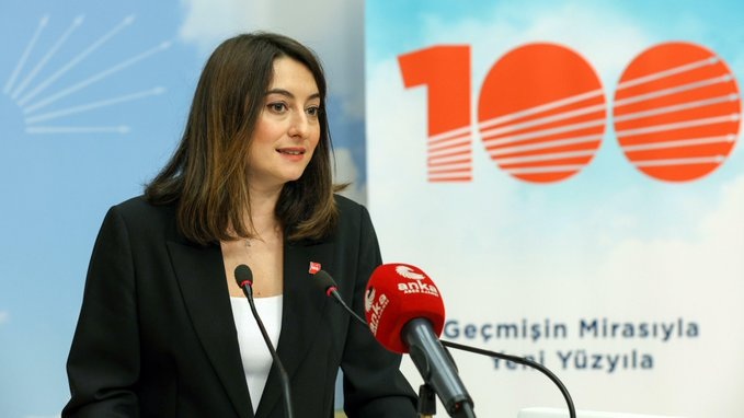 CHP’de Toplu İstifa Dalgasına Set Çekti: 